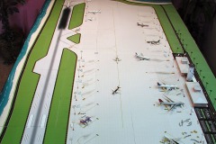 1:500 Model Airport Tropical Single Runway